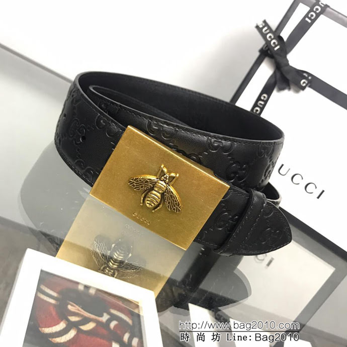 GUCCI古馳 官網新款 正品規格 原單品質 頭層小牛皮壓花 對版尖尾 復古蜜蜂板扣 男士皮帶  xfp1090